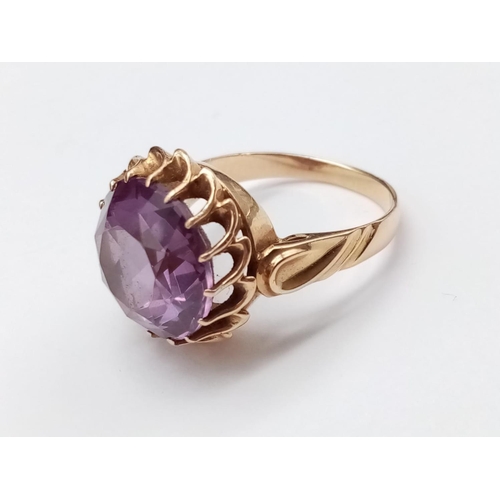 925 - 14ct Gold Large Amethyst Ring. The stone measures 15mm x 15mm with a Beautiful Zinnia cut.  Ring siz... 