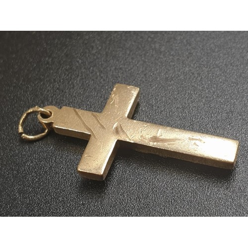 506 - 9CT YELLOW GOLD CRUCIFIX, WEIGHT 3.4G