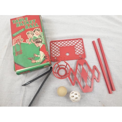 448 - Various Vintage Games and Toys. Including Wildlife Boardgame, Mah Jong and Petanque leisure boules s... 