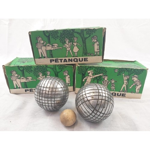 448 - Various Vintage Games and Toys. Including Wildlife Boardgame, Mah Jong and Petanque leisure boules s... 