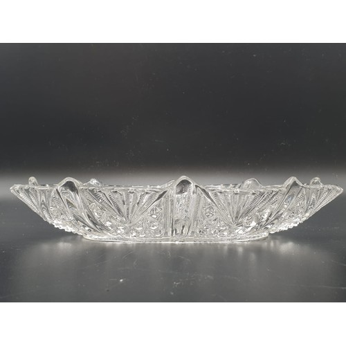 460 - A Beautiful Crystal Glass Fruit bowl (22cm dia) and two decorative Glass Bowls. (24 and 19cm).