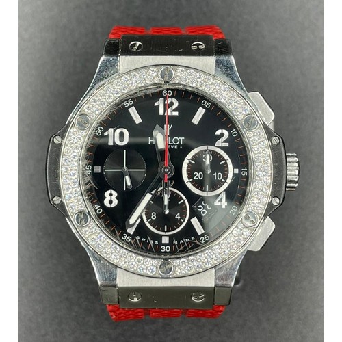 29 - Hublot Big Bang chronometer watch with black face and original diamond dial