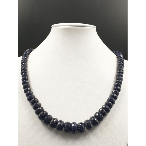 161 - 440cts Blue Sapphire necklace with Peridot and Sapphire Gemstone Clasp 49cm