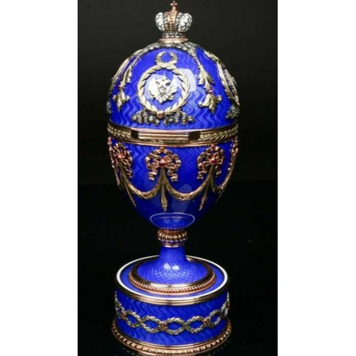 69 - Russian very Large Blue 14ct Solid yellow Gold Enamel Diamond Surprise Easter Egg.

Magnificent 14CT... 