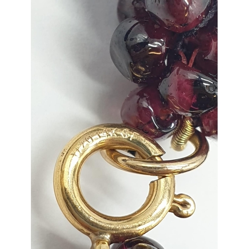 680 - Garnet NECKLACE with 9ct Gold Clasp.  80g  52cm