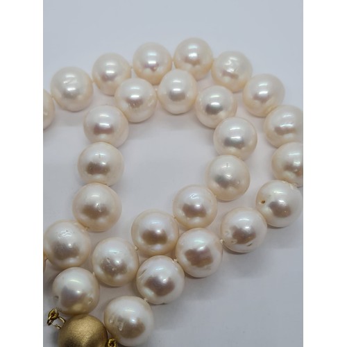 687 - Fresh water Graduated Pearl NECKLACE with 9ct Gold Clasp.  98g     38cm