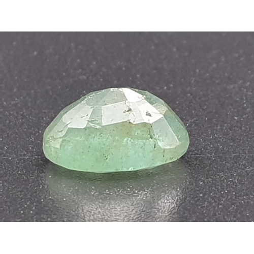 279 - 2.81ct Natural OVAL Emerald Gemstone with W.G.I (World Gemmological Institute) UK Certified