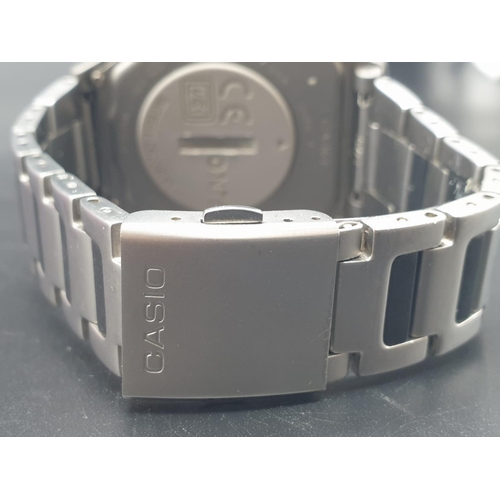 302 - A Rare Casio Wrist WQV-1 Camera Watch. Stainless Steel strap. Comes with all original paperwork. Inf... 