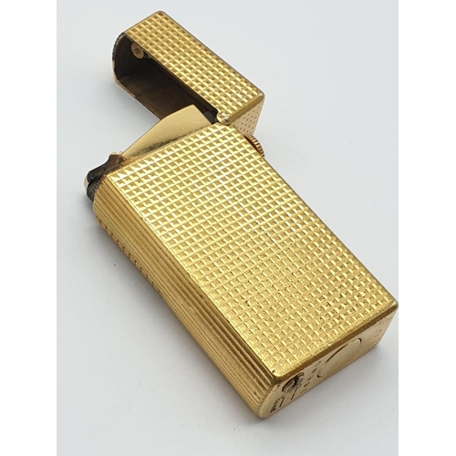 405 - Vintage Gold-Plated Dunhill Rollagas Lighter. 
Needs flint and gas.