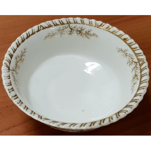 201 - A Very Early Chamberlain Worcester Set of Five Plates and Separate Bowl. Gilded Decoration, in Good ... 