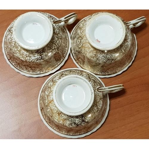 202 - A Very Early Chamberlain Worcester Set of Six Tea Cups with Saucers. Gilded Decoration, in Good Cond... 