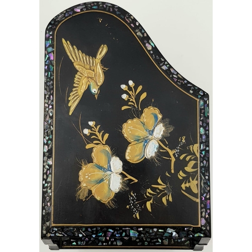 442 - Beautiful Vintage Musical Jewellery Box in a Piano Shape. Gloss Black Lacquer finish with Mother of ... 