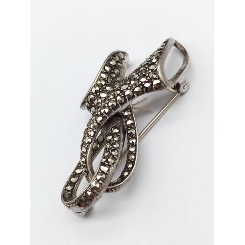 574 - Vintage silver marcasite brooch weight 9.6g and 5cm wide