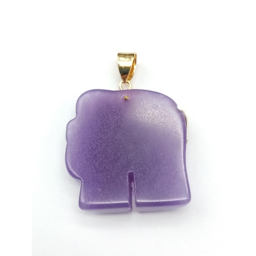 335 - Lavender jade elephant pendant set in yellow metal weight 6g and 4cm drop