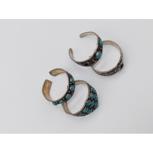 896 - 4x turquoise rings