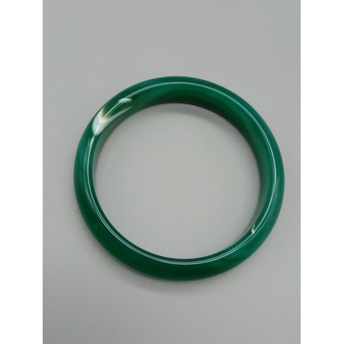 801 - Green jade bangle weight 59g and 7.5cm inner diameter