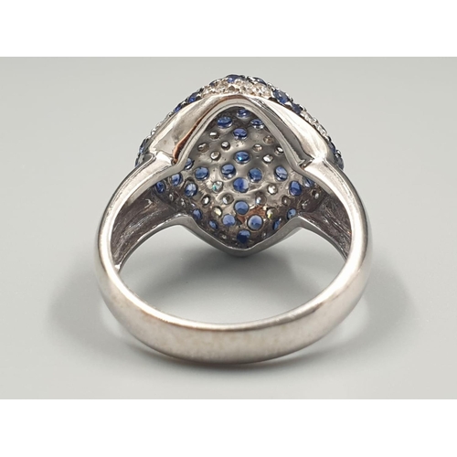 4 - 18K WHITE GOLD DIAMOND & SAPPHIRE SET FANCY CLUSTER RING, WEIGHT 6.7G AND 0.50CT DIAMONDS APPROX SIZ... 