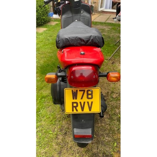 77 - Honda 50cc Moped. 2000 registration. Electric start. MOT until Feb 2022. No faults except Speedo Cab... 