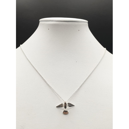 285 - ALEX MONROE STERLING SILVER SWOOPING SWALLOW PENDANT ON EXTENDABLE NECKLACE