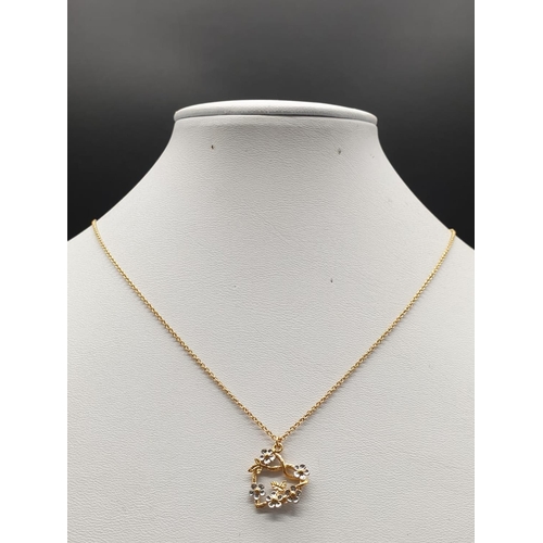 257 - ALEX MONROE STERLING SILVER WITH GOLD VERMEIL POSY HEART PENDANT ON EXTENDABLE NECKLACE