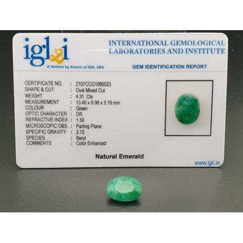 350 - 4.31 Cts Natural Emerald in Oval cut. 13.40 x 9.96 x 5.19 mm. Come with IGL&I Certificated