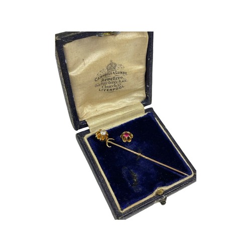 360 - Vintage 9ct gold stick pin with diamond