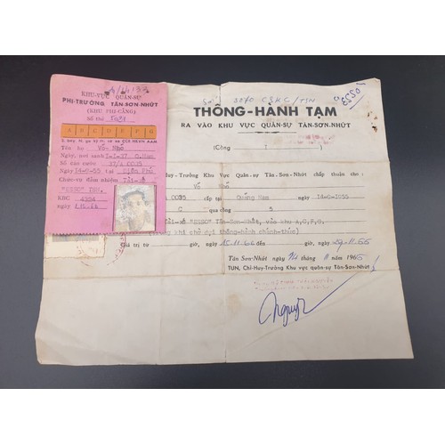 358 - A collection of Vietnam War era (pre 1974) Paperwork and passes allowing Civilian contractors into m... 