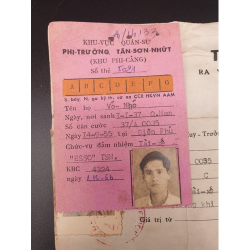 358 - A collection of Vietnam War era (pre 1974) Paperwork and passes allowing Civilian contractors into m... 
