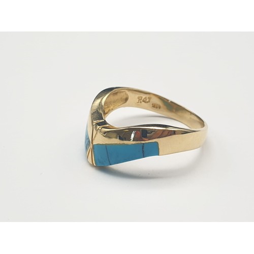 311 - 18K Yellow Gold Turquoise Set Ring. 
3.3g. Size N