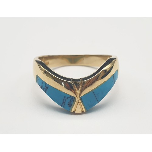 311 - 18K Yellow Gold Turquoise Set Ring. 
3.3g. Size N