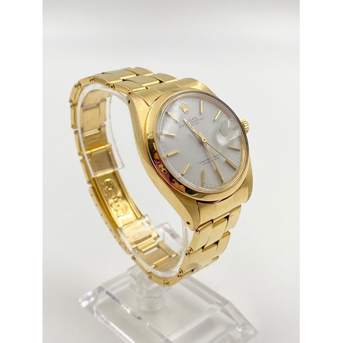 22 - AN 18K GOLD ROLEX OYSTER PERPETUAL WITH DATE BOX AND WHITE FACE. 36MM