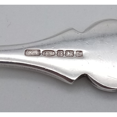 292 - A Set of Six Silver Spoons. Birmingham hallmark with a Golf Club Motif at top of handle. 11cm. 84g t... 