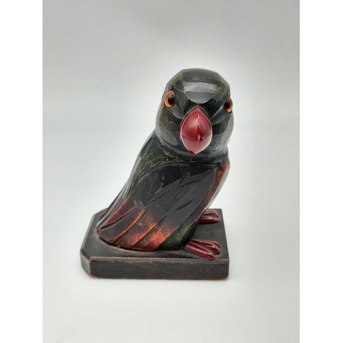 384 - A Pair of Early Carved wooden Love Bird Bookends with Cherry-Amber Beaks and Feet. 9 x 13.5cm