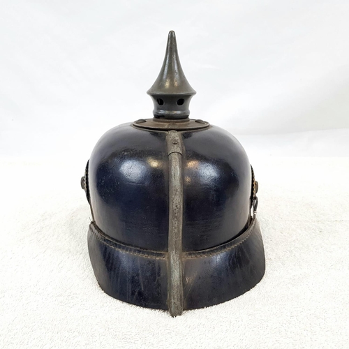 108 - Imperial German 1915 Model Enlisted Mans Pickelhaube Spiked Helmet. The chin strap is missing. Lots ... 