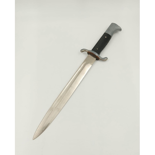 251 - A WW2 Era Nazi Fire/Police Solingen Dress Dagger
with Scabbard. 25cm blade length. A/F