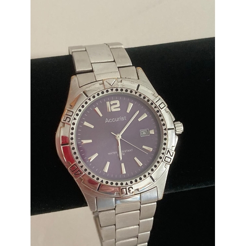 257 - Gentlemans ACCURIST Quartz  wristwatch in stainless steel. Water resistant Purple face model having ... 