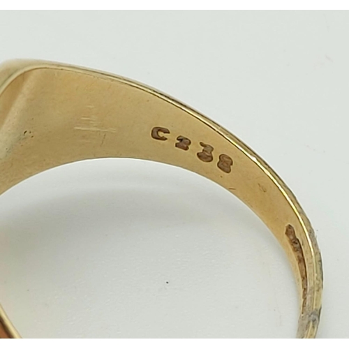 165 - 9k yellow gold Welsh Cymru signet ring, weight 6.4 grams, ring size U.