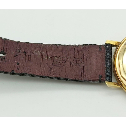 45 - A VINTAGE 18K GOLD PATEK PHILIPPE GENTLEMANS WRIST WATCH ON LEATHER STRAP. 35mm