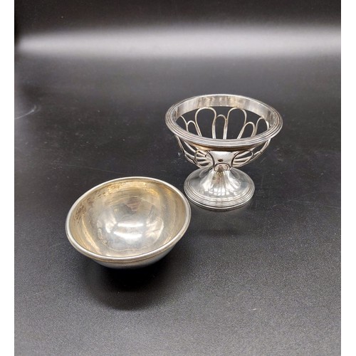 377 - A Pair of Early Solid Silver Suet Dishes with Portuguese 
Hallmarks. 6.5cm tall by 7cm diameter. 217... 