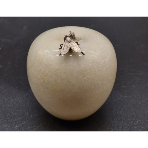 286 - A Solid Silver House-Fly Resting on a White Hardstone
Apple Paperweight. An extraordinary piece. 6 x... 