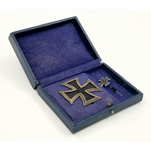 116 - 3rd Reich Boxed Iron Cross 1st Class & Lapel Pin. Private purchase medal set of the period in
or... 