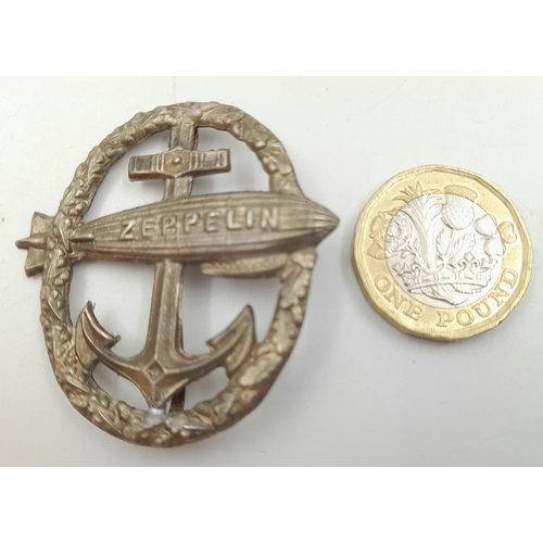 764 - WW1 Imperial German Zeppelin Badge.