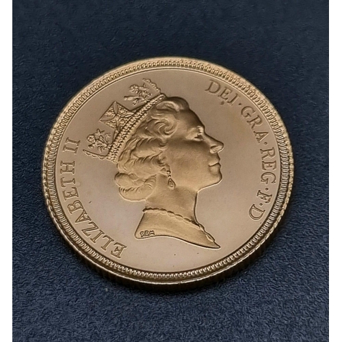 10 - A proof 1985 sovereign. Struck in 22 k yellow gold, measures 22.5 mm and weighs 7.98 g. In original ... 