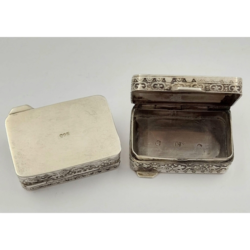 36 - A nice pair of sterling silver and enamel pill boxes. Beautifully engraved, with no damages or repai... 