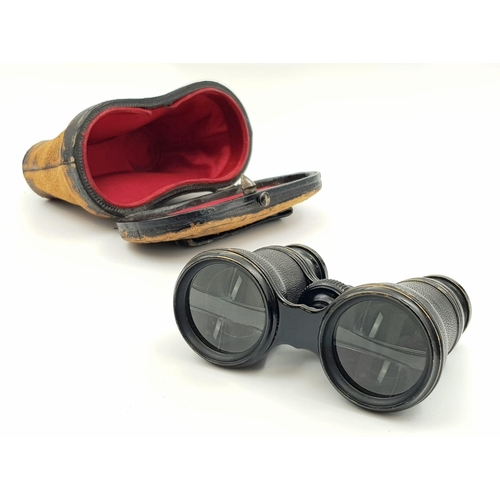 224 - An early Victorian pair of Opera Binoculars, made by Ross of London, in original leather box with ha... 