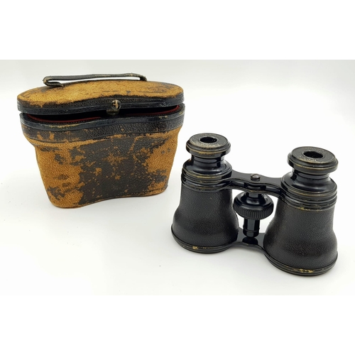 224 - An early Victorian pair of Opera Binoculars, made by Ross of London, in original leather box with ha... 