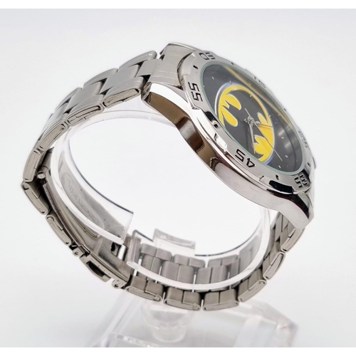 140 - A BATMAN, gents, stainless steel watch, in excellent condition and perfect working order with new ba... 