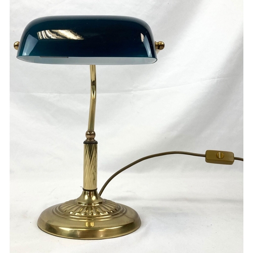 484 - A 1950'S RETRO DESK LAMP. 35cms tall  18cms base diameter.