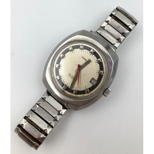 322 - A Vintage Opera Automatic Gents Watch. Expandable strap and stainless steel case - 39mm. Two-Tone di... 