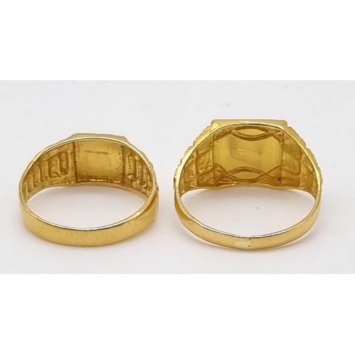 138 - Two 22K Yellow Gold Signet Rings. Size Q and Size T.
8.5g total weight.